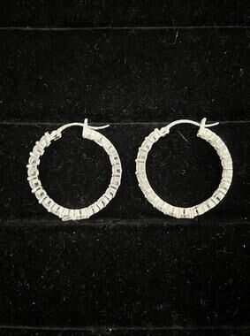 Silver Tone Textured Pavé Hoop Earrings Clear Crystal Style Sparkle 3/4”